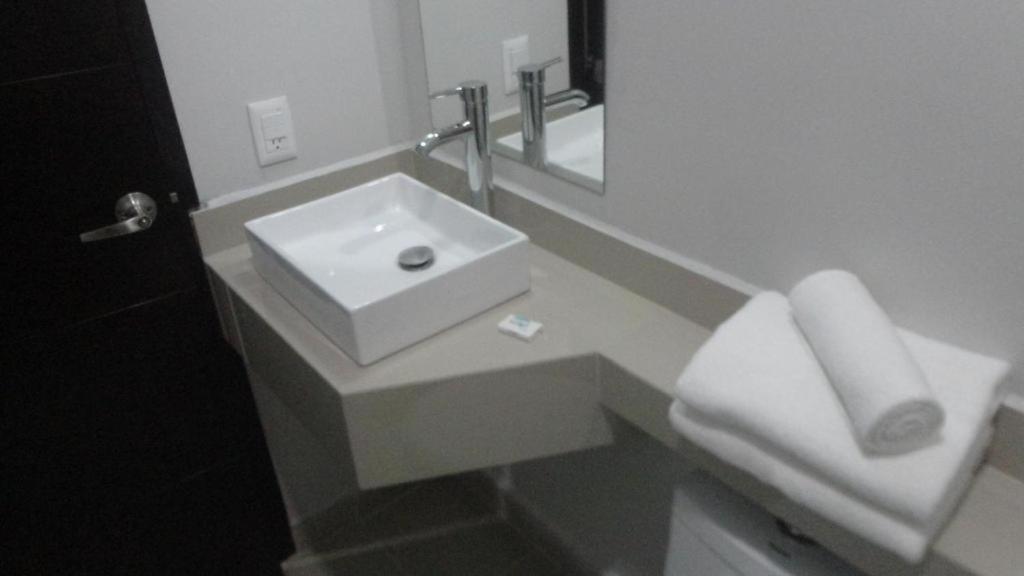 Hotel Tampico Express Ciudad Madero Buitenkant foto